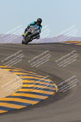 media/Dec-18-2022-SoCal Trackdays (Sun) [[8099a50955]]/Turns 9 and 10 Set 2 (1055am)/